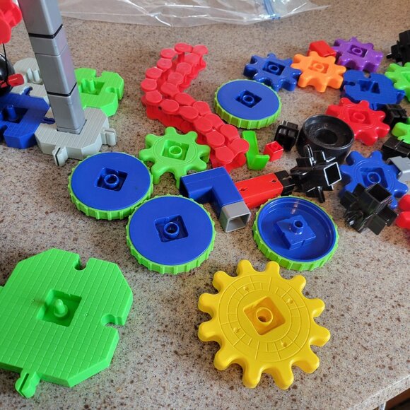 Learning Resources TOY Building Construction Set Machines in Motion STEM PARTIAL - Picture 6 of 8